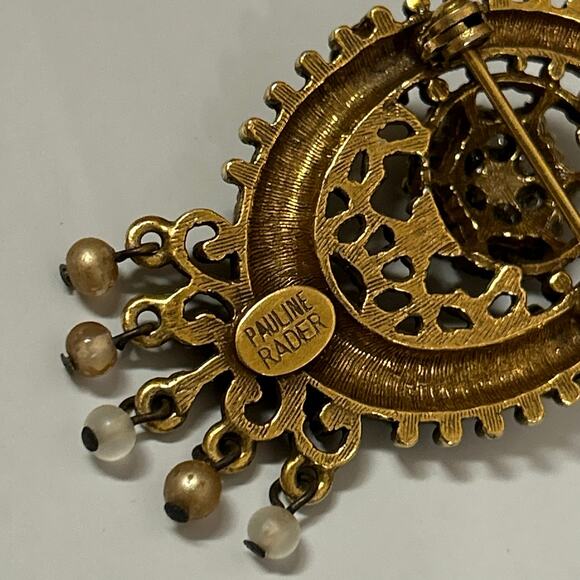 Vintage 70s Signed Pauline Rader Brass Faux Pearl  2” x 1.25” Brooch / Pendant - Picture 8 of 10